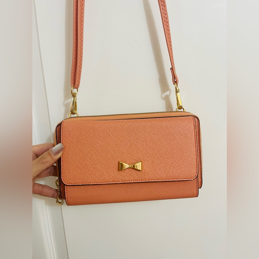 Cache Cache Japan Women Crossbody bag (Coral)